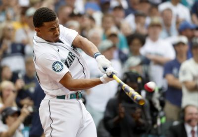 Julio Rodriguez Wows Home Fans With Record-Setting Round at Home Run Derby