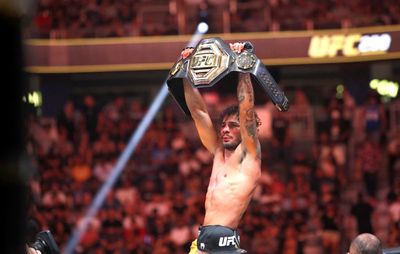 New UFC champion Alexandre Pantoja worked as Uber Eats driver just two years ago