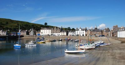 Travel warning as infectious disease causes havoc at picturesque UK beach