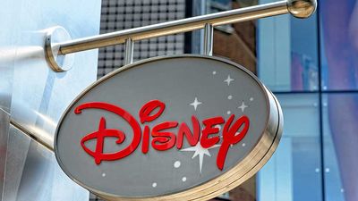 Dow Jones Notebook: 3M Rallies, Is Disney For Sale?