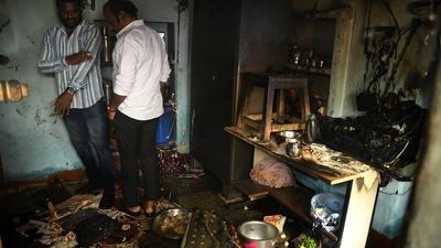7 injured in LPG cylinder blast in Hyderabad