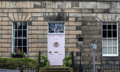 Edinburgh pink-door row resident faces new complaint over ‘off-white’ repaint
