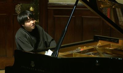 Mao Fujita review – fresh and elegant Mozart from young Japanese star