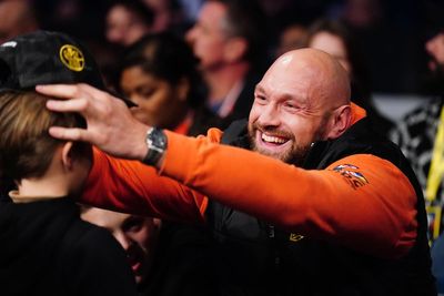 Fury announces next fight and Messi relaxes – Tuesday’s sporting social