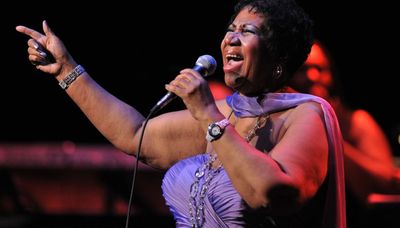 Aretha Franklin will found in couch is valid, jury rules