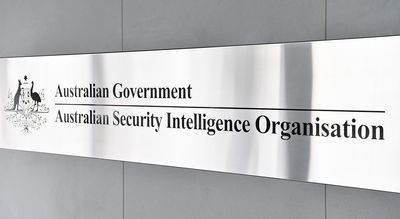 ASIO email stuff-up leaves would-be spies out in the cold