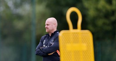 'Not their favourite manager' - Sean Dyche sends blunt pre-season warning to Everton players