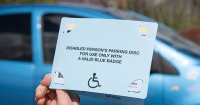 Woman to pay £3,000 for using dead mum's blue badge on school run yellow lines