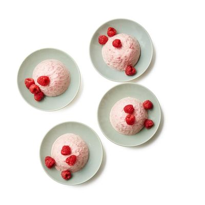 How to make the perfect raspberry panna cotta – recipe