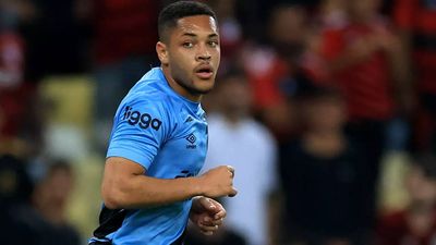 Barcelona sign Brazilian forward Vitor Roque on seven-year deal from 2024