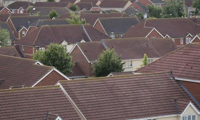 Mortgages to cost 1m borrowers extra £500 a month by 2026, Bank warns
