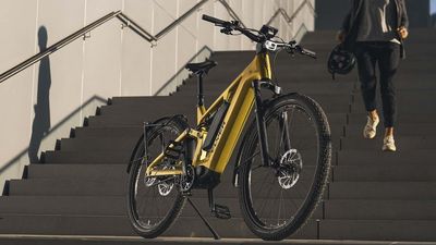 New Flyer Goroc TR:X Is A Full-Suspension Urban-Ready E-Bike