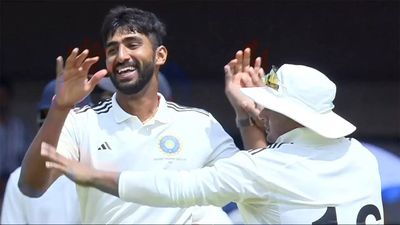 Bowlers help West Zone gain command over South Zone in Duleep Trophy final