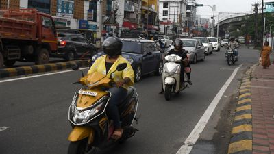 Traffic snarls turn spotlight on lack of road development projects for Kochi