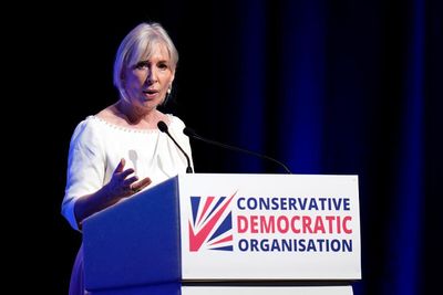 Nadine Dorries faces probe over ‘forceful’ messages about lack of peerage