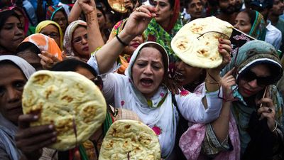 Half of our world is sinking into a debt crisis: UN chief's stark warning