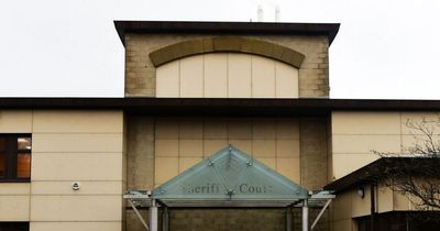 Domestic abuser defied court order on day he was released from prison