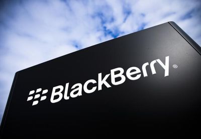 Is BlackBerry Limited (BB) Showing Signs of Growth in July?