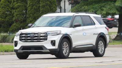 2024 Ford Explorer Spied Again Without Camo, New Active Trim Confirmed