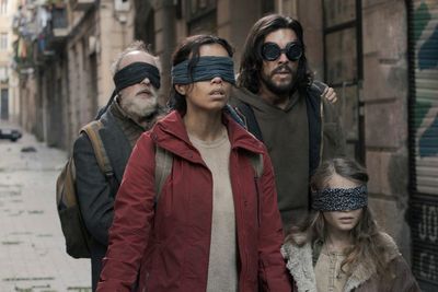 Movie Review: Cheap thrills in tedious Netflix spinoff ‘Bird Box Barcelona’