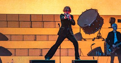 Pulp in Cardiff review: Britpop favourites prove nothing's changed as they thrill original fans and new generation
