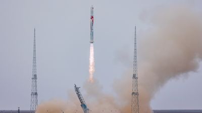 China just launched a methane-fueled rocket into orbit, a world's 1st for spaceflight (video)