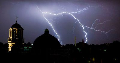 UK weather: Brits to be lashed by heavy rain deluge and thunderstorms as Europe sizzles