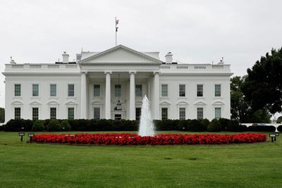 Probe into cocaine found at White House closes with no suspect