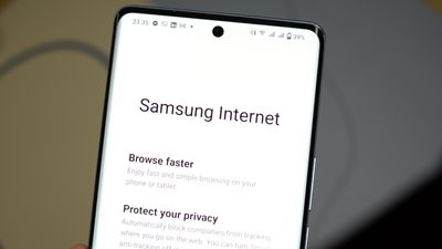Samsung could challenge Microsoft by baking ChatGPT into its browser