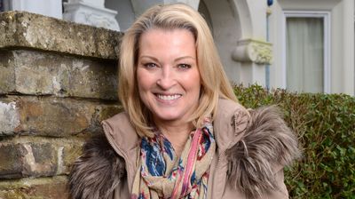 EastEnders star promises ‘Dynasty’ style clash for Kathy and Cindy