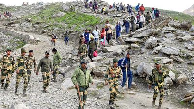 Over 7,000 more pilgrims leave Jammu base camp for Amarnath Yatra