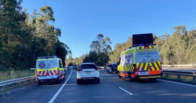Raymond Terrace crash closes highway lane