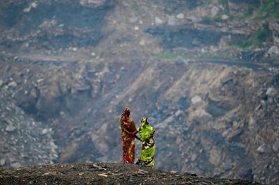 'Like hell': India's burning coalfields