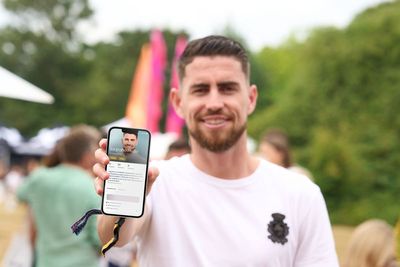 Arsenal’s Jorginho backs investment app as he urges players to save for future