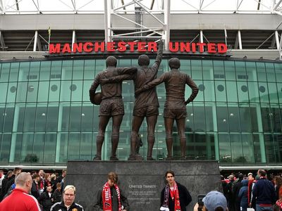 Manchester United fined for breaking financial fair play rules