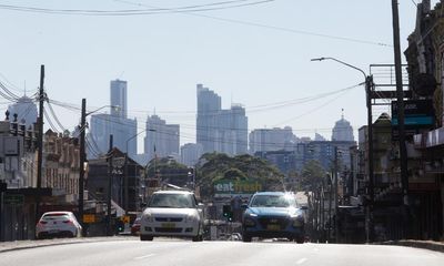Sydney’s unseasonably warm weather set to stay as BoM continues ‘El Niño’ watch