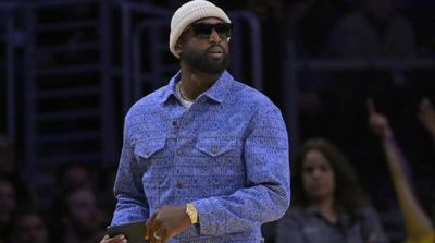 Chicago Native Dwyane Wade Joins Ownership Group of WNBA’s Sky