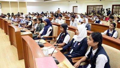 Children’s council makes proposals to improve city’s literary tradition