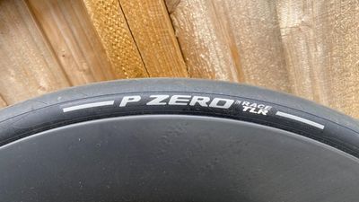 Pirelli P Zero Race TLR tires - fast, durable and easy to mount