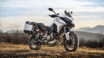 Ducati’s Easy Lift Function Now Available On The Multistrada V4 S