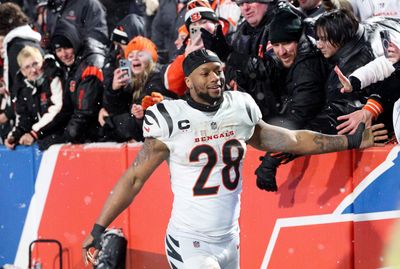 Best reactions after Bengals and Joe Mixon agree to re-worked contract