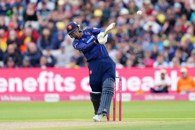 Hampshire’s bid to retain Blast title ends as Essex battle into final