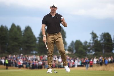 Rory McIlroy in position to finally end Scotland duck