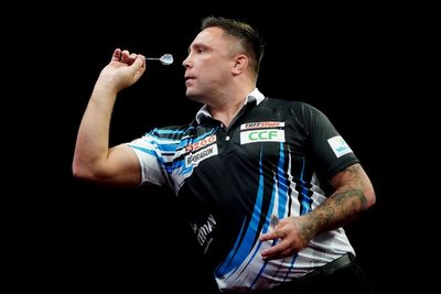 Gerwyn Price recovers from slow start to see off Stephen Bunting in Blackpool