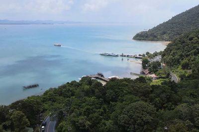 Koh Chang on the road to recovery
