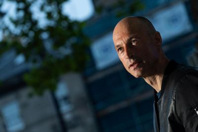 He may not want to be, but Graeme Obree should be a superstar