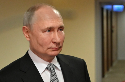 Russia has 'sufficient stockpile' of cluster bombs, says Putin, as Ukraine gets US cluster bombs