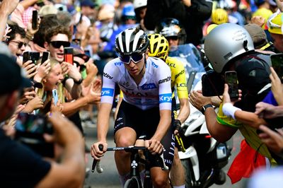 TV and photo motorbikes suspended on Tour de France stage 15 for blocking Tadej Pogacar