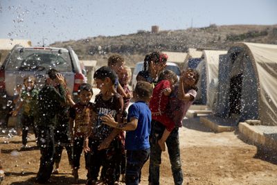 Living in ‘an oven’: Heatwave grips displacement camps in Syria