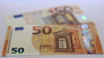 Europeans invited to pick theme for new, 'more relatable' euro banknotes